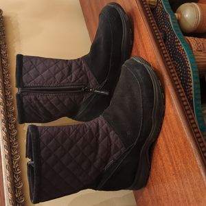 Women's boots